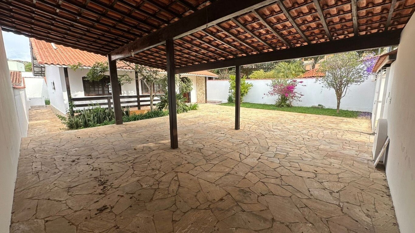 Casa à venda com 3 quartos, 198m² - Foto 7