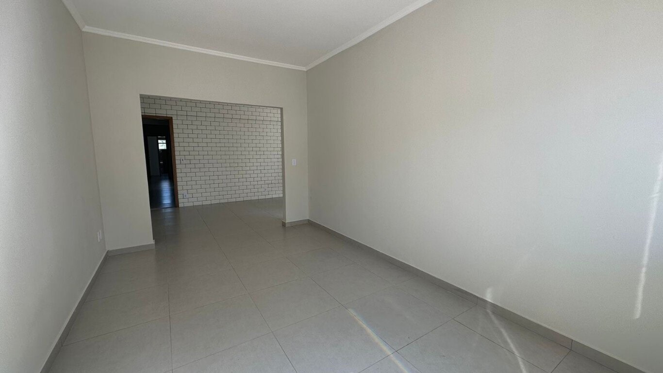 Casa à venda com 3 quartos, 174m² - Foto 5