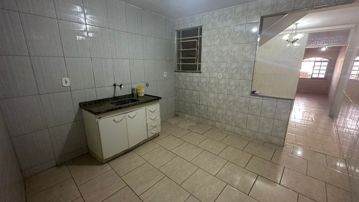 Casa à venda com 2 quartos, 87m² - Foto 12