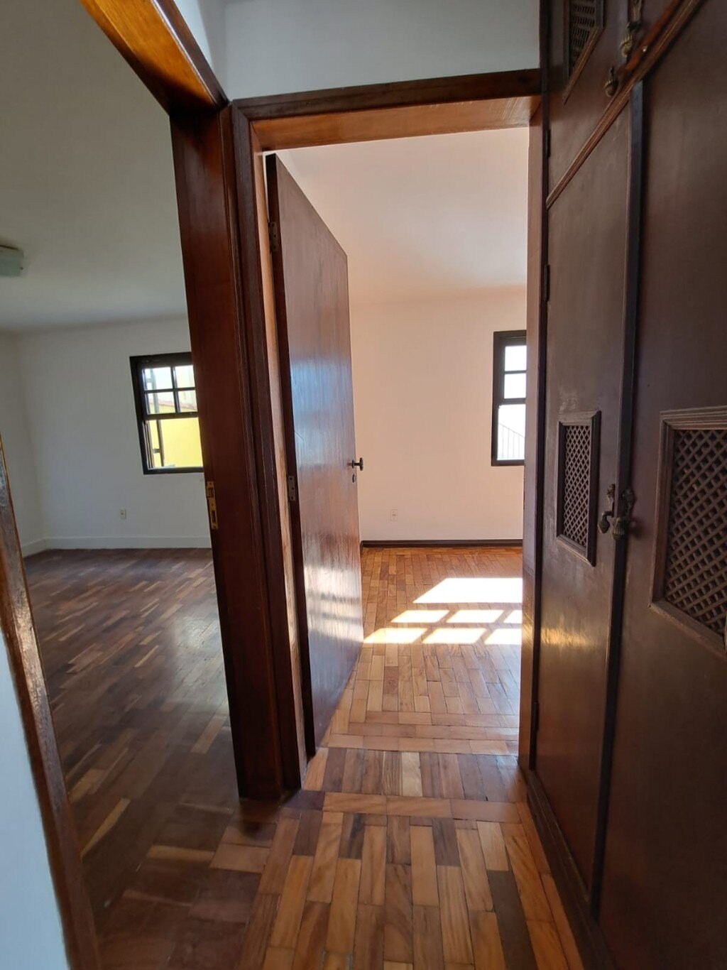 Casa para alugar com 2 quartos, 87m² - Foto 24