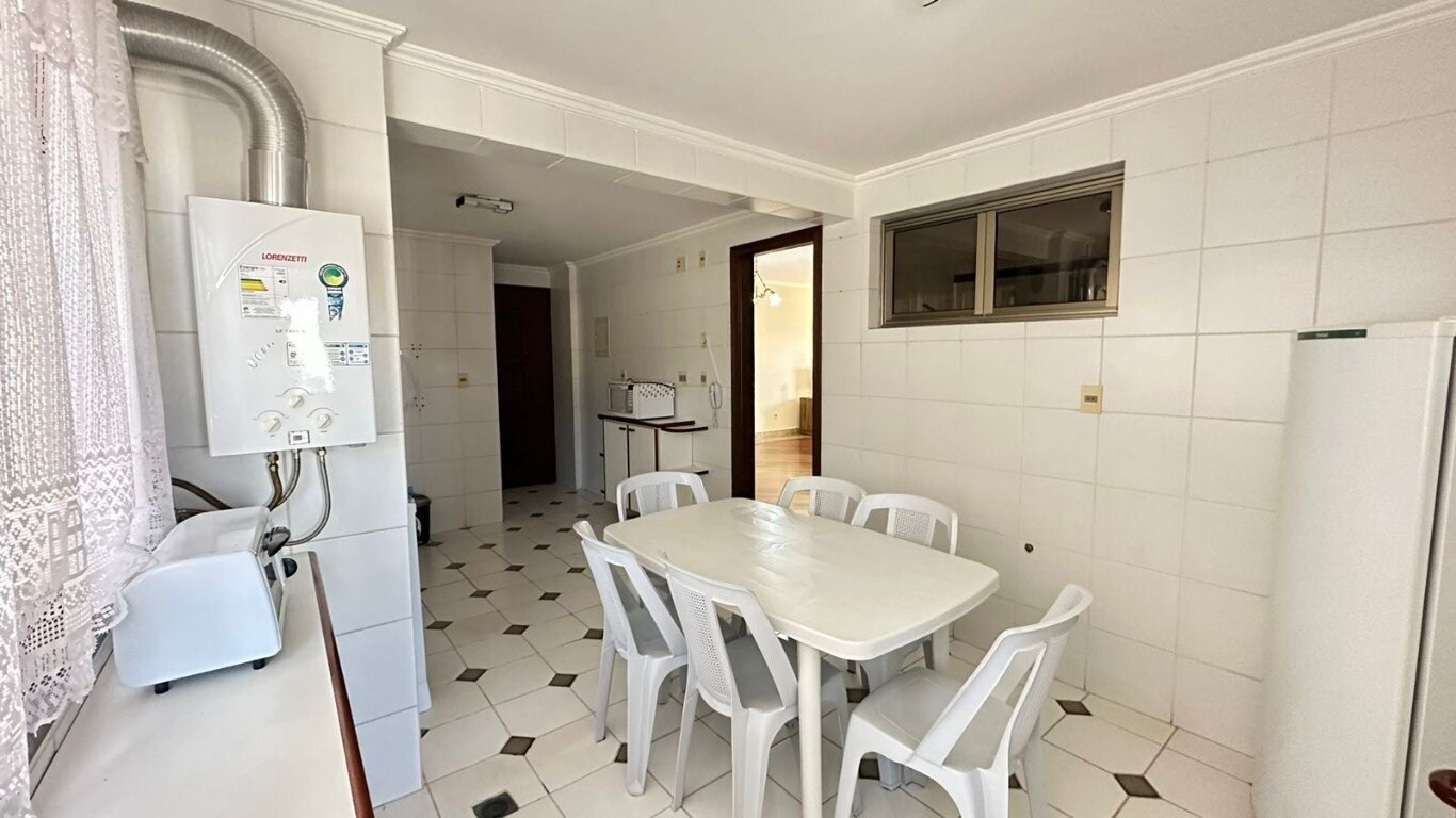 Apartamento à venda com 3 quartos, 165m² - Foto 17