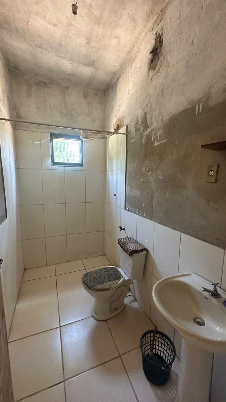 Casa à venda com 1 quarto, 40m² - Foto 4