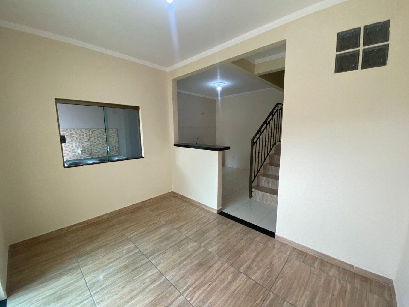 Casa à venda com 2 quartos, 71m² - Foto 13