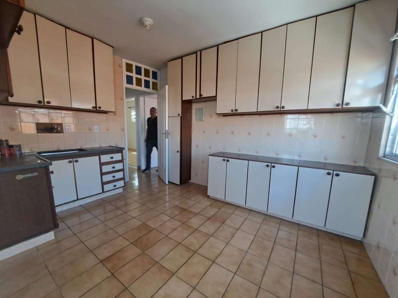 Apartamento à venda com 2 quartos, 65m² - Foto 7