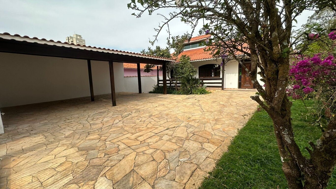 Casa à venda com 3 quartos, 198m² - Foto 5