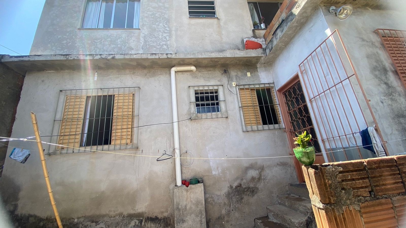 Casa à venda com 3 quartos, 110m² - Foto 2