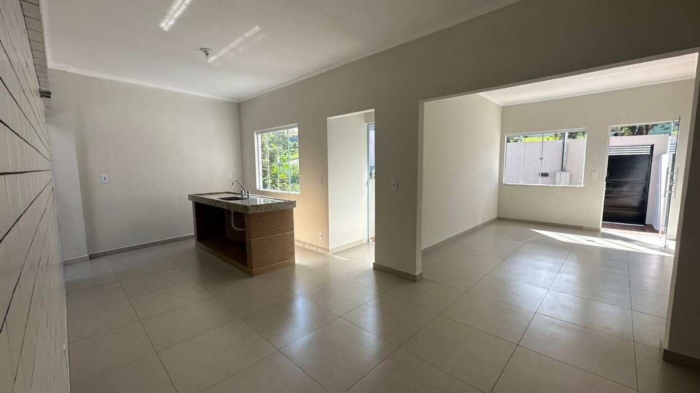 Casa à venda com 3 quartos, 174m² - Foto 7