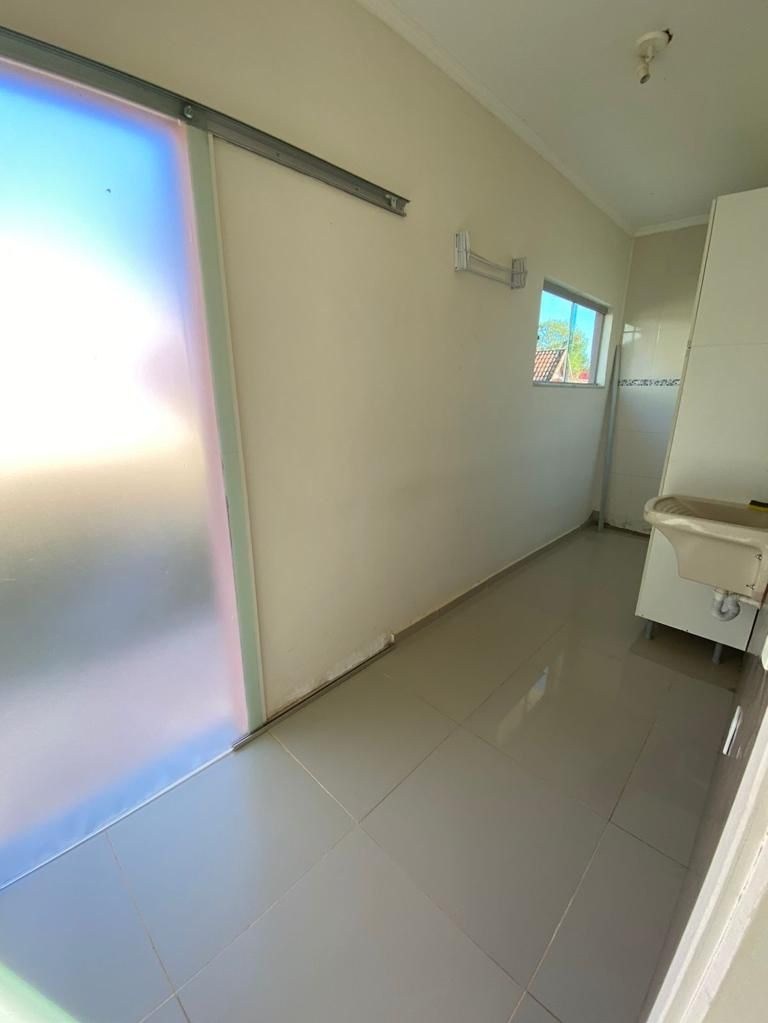 Casa à venda com 3 quartos, 1078m² - Foto 20