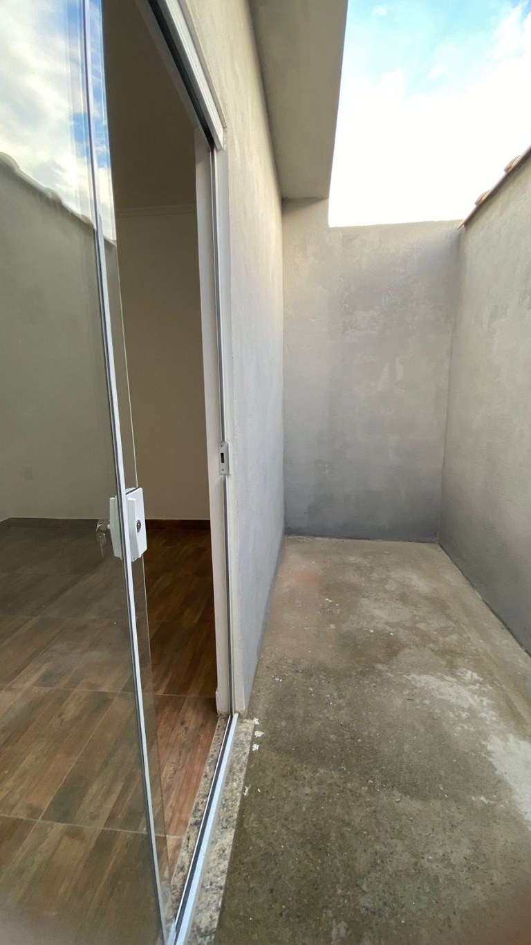 Casa à venda e aluguel com 2 quartos, 75m² - Foto 19