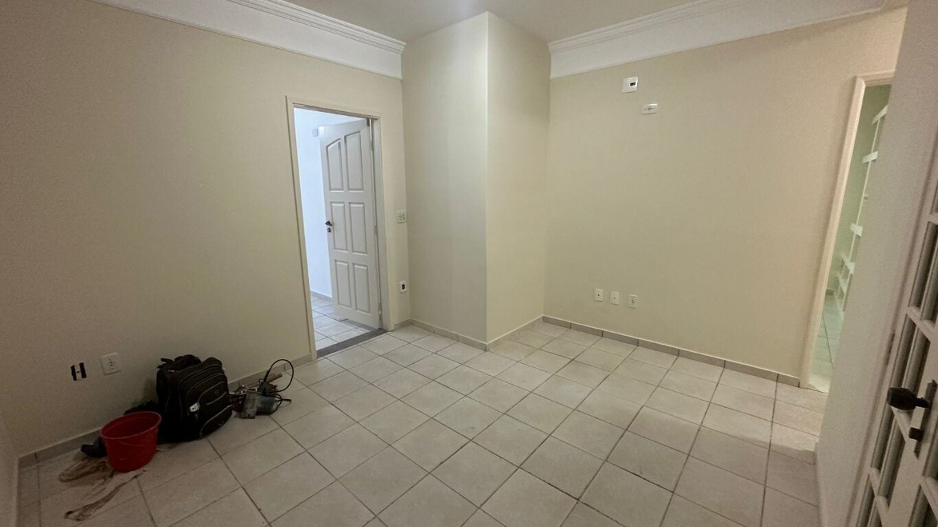 Prédio Inteiro para alugar com 3 quartos, 141m² - Foto 3