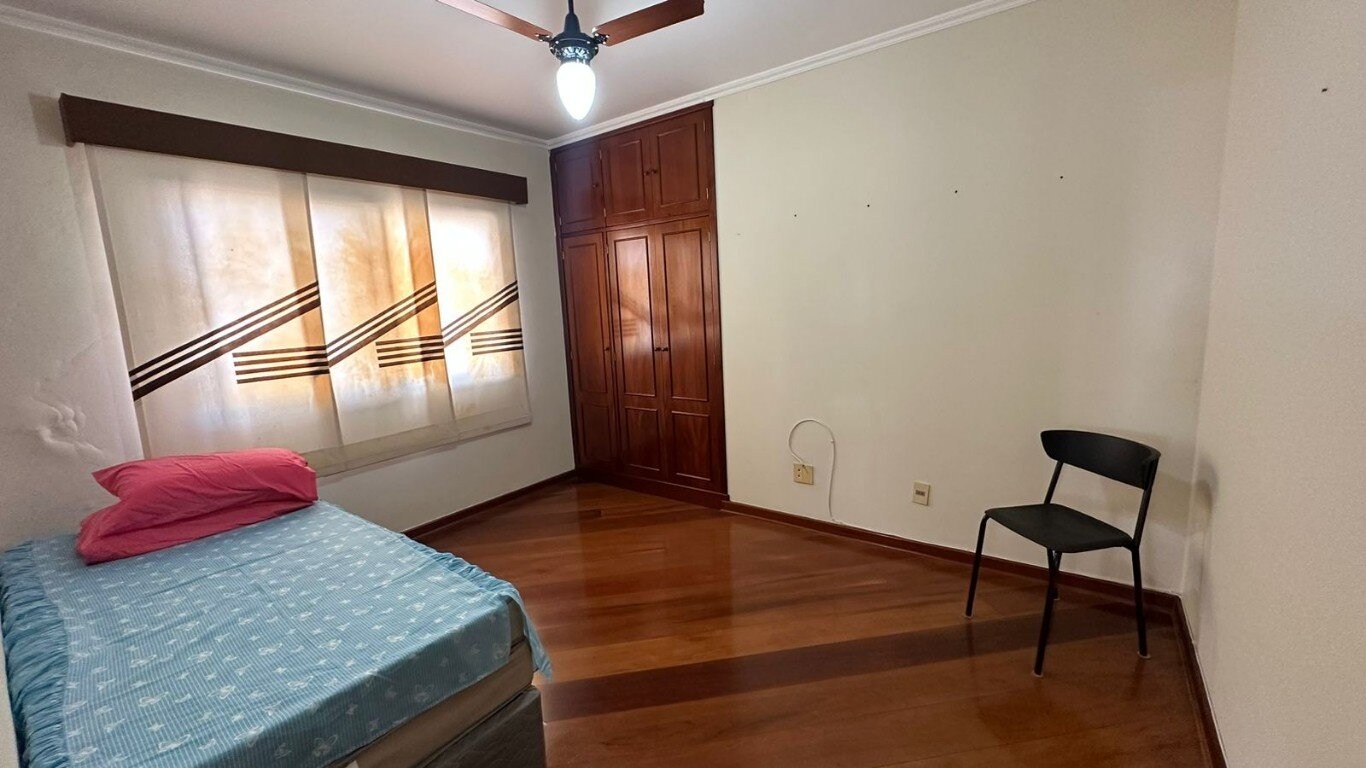 Apartamento à venda com 3 quartos, 165m² - Foto 11