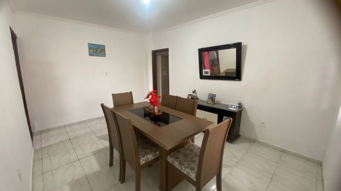 Casa à venda com 2 quartos, 190m² - Foto 9