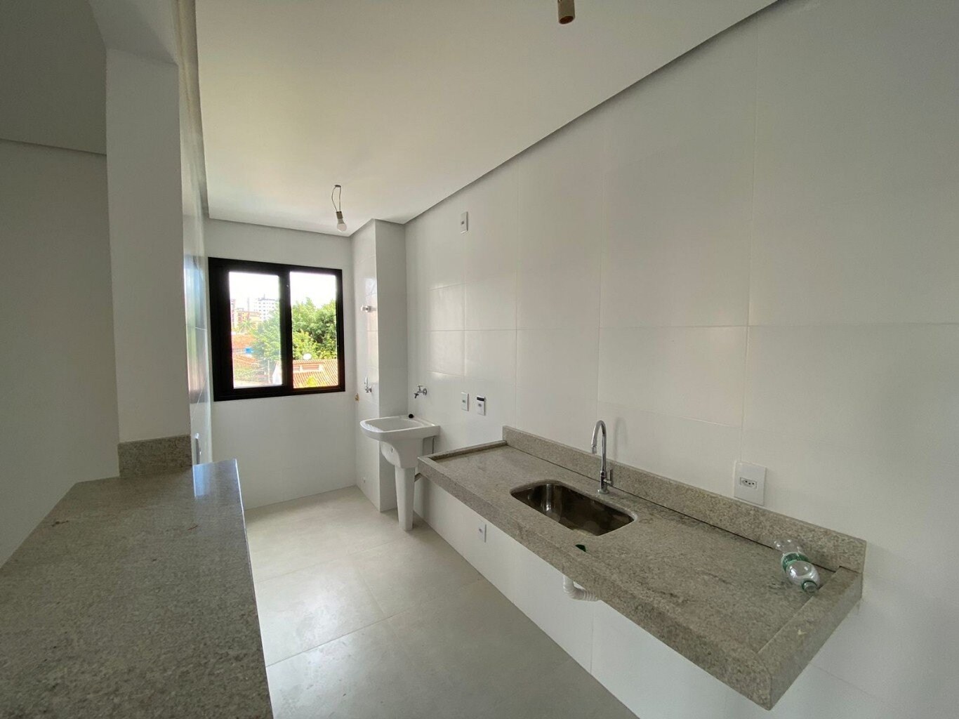 Apartamento à venda com 2 quartos, 67m² - Foto 6