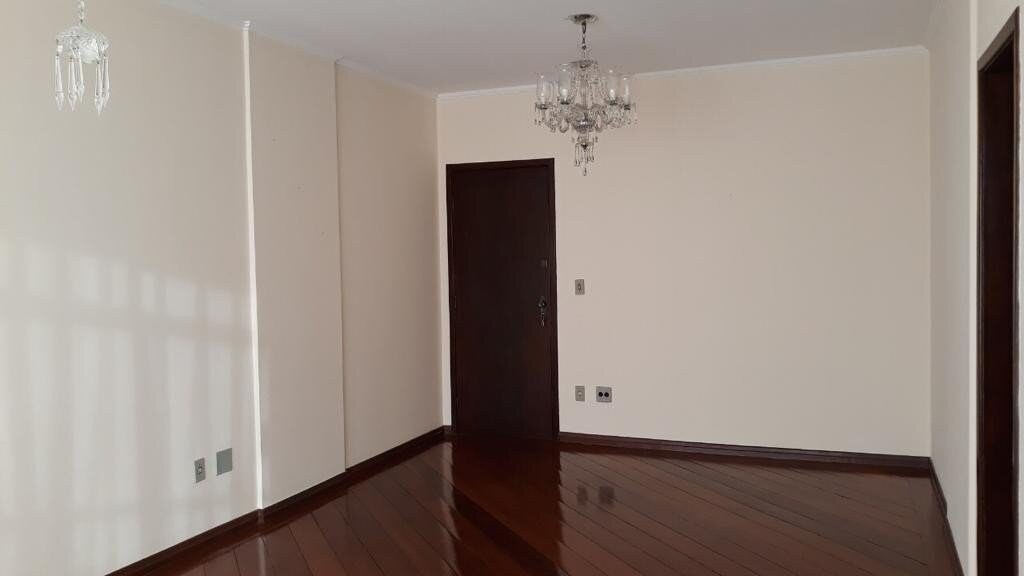 Apartamento à venda com 3 quartos - Foto 8