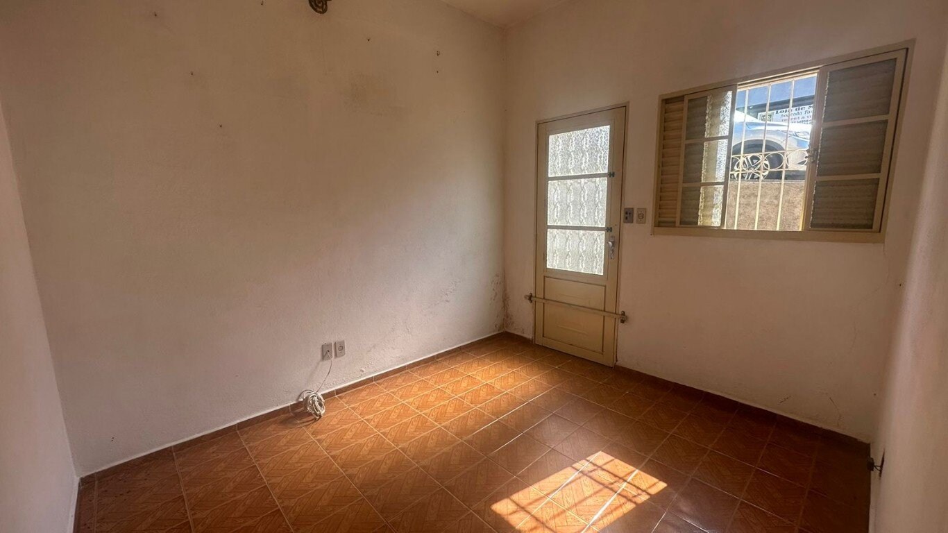 Casa à venda com 4 quartos - Foto 6