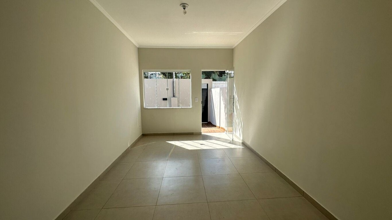 Casa à venda com 3 quartos, 174m² - Foto 4