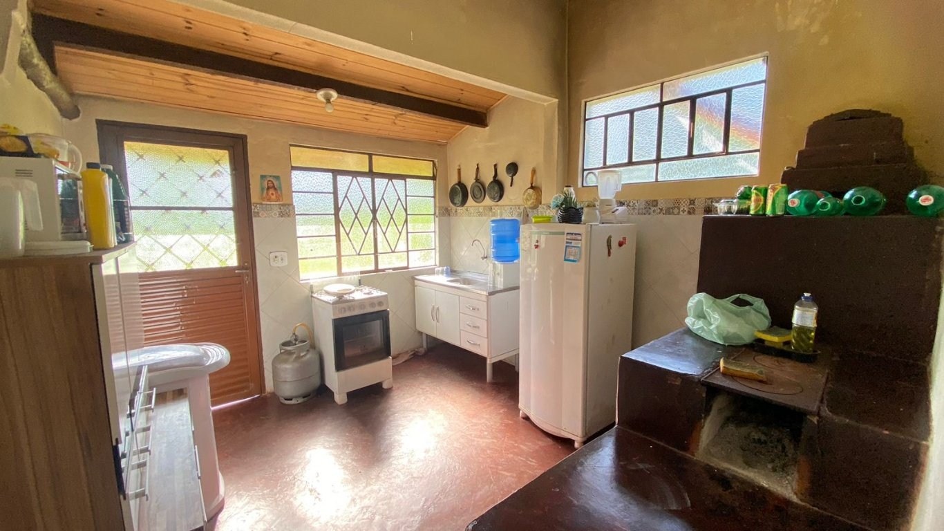 Chácara à venda com 3 quartos, 1600m² - Foto 15