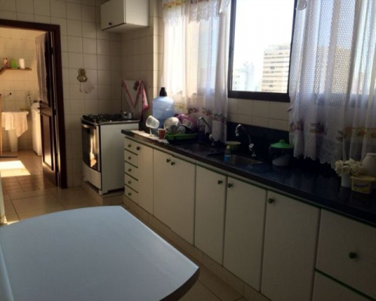 Apartamento à venda com 4 quartos, 340m² - Foto 12