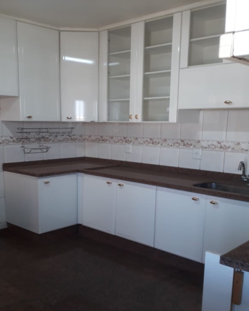 Apartamento à venda com 2 quartos, 113m² - Foto 4