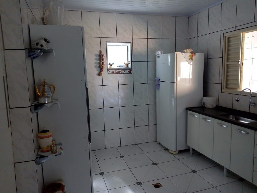 Chácara à venda com 4 quartos, 70m² - Foto 31