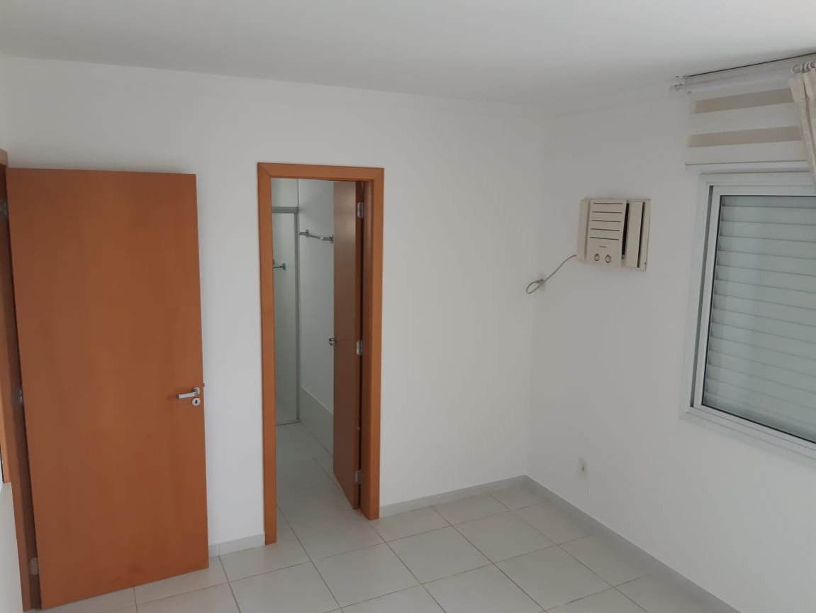 Apartamento à venda com 3 quartos, 125m² - Foto 2