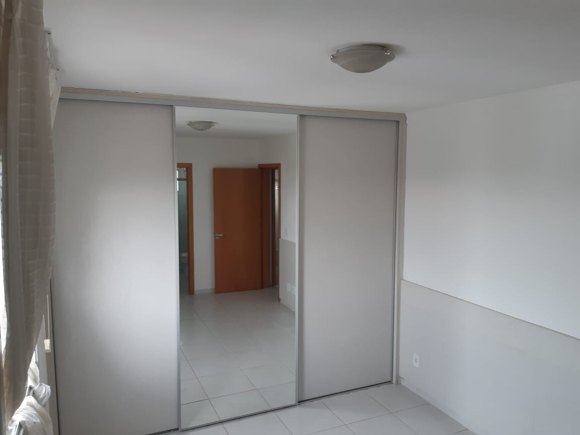 Apartamento à venda com 3 quartos, 125m² - Foto 5