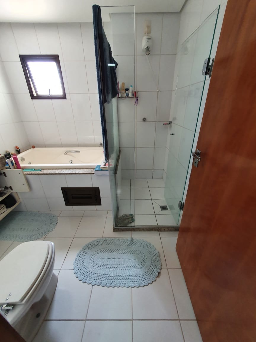 Apartamento à venda com 3 quartos, 166m² - Foto 8