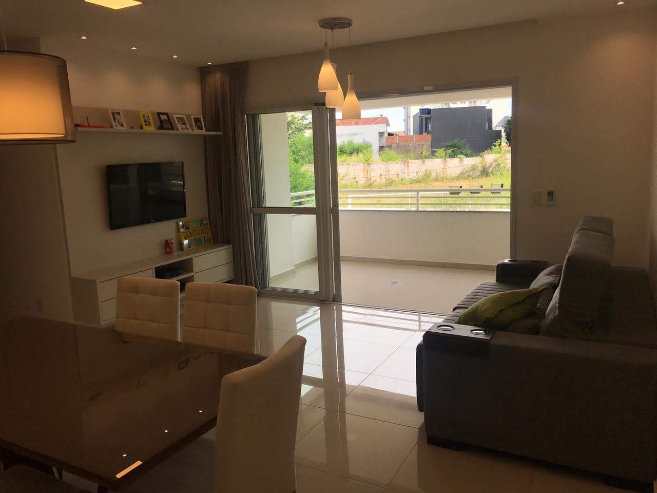 Apartamento à venda com 2 quartos, 106m² - Foto 5