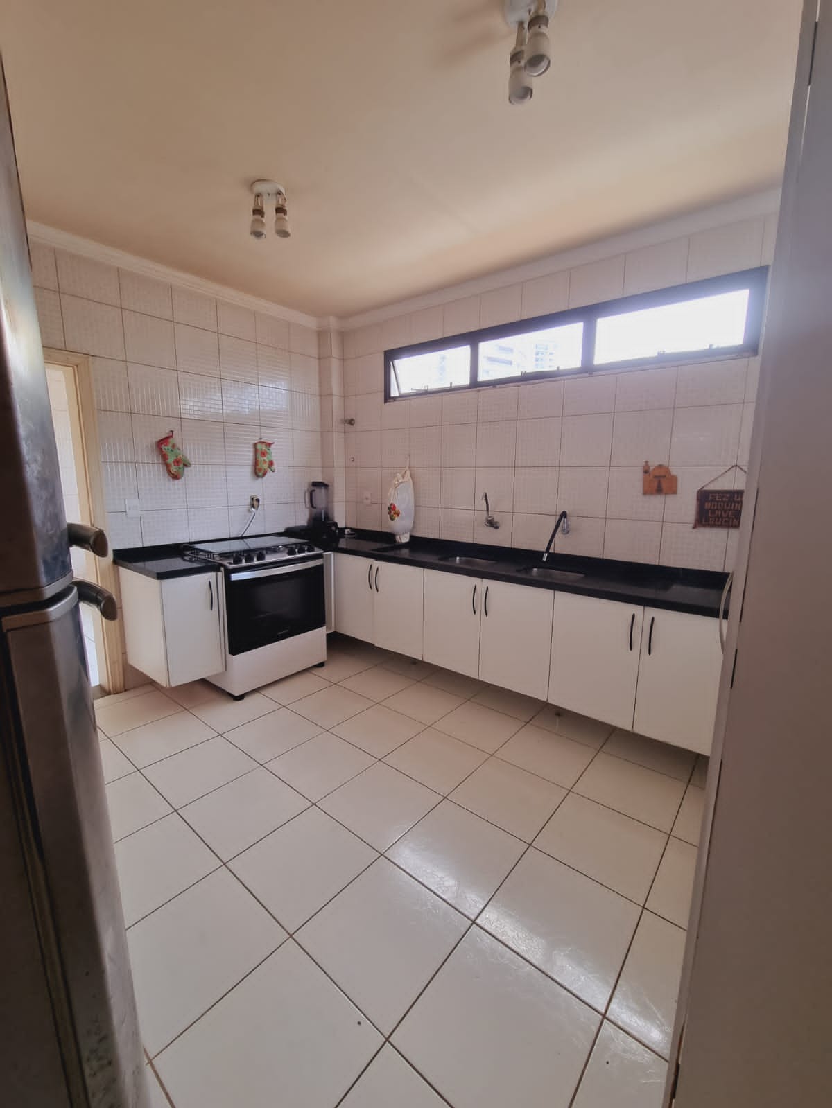 Apartamento à venda com 4 quartos, 300m² - Foto 12