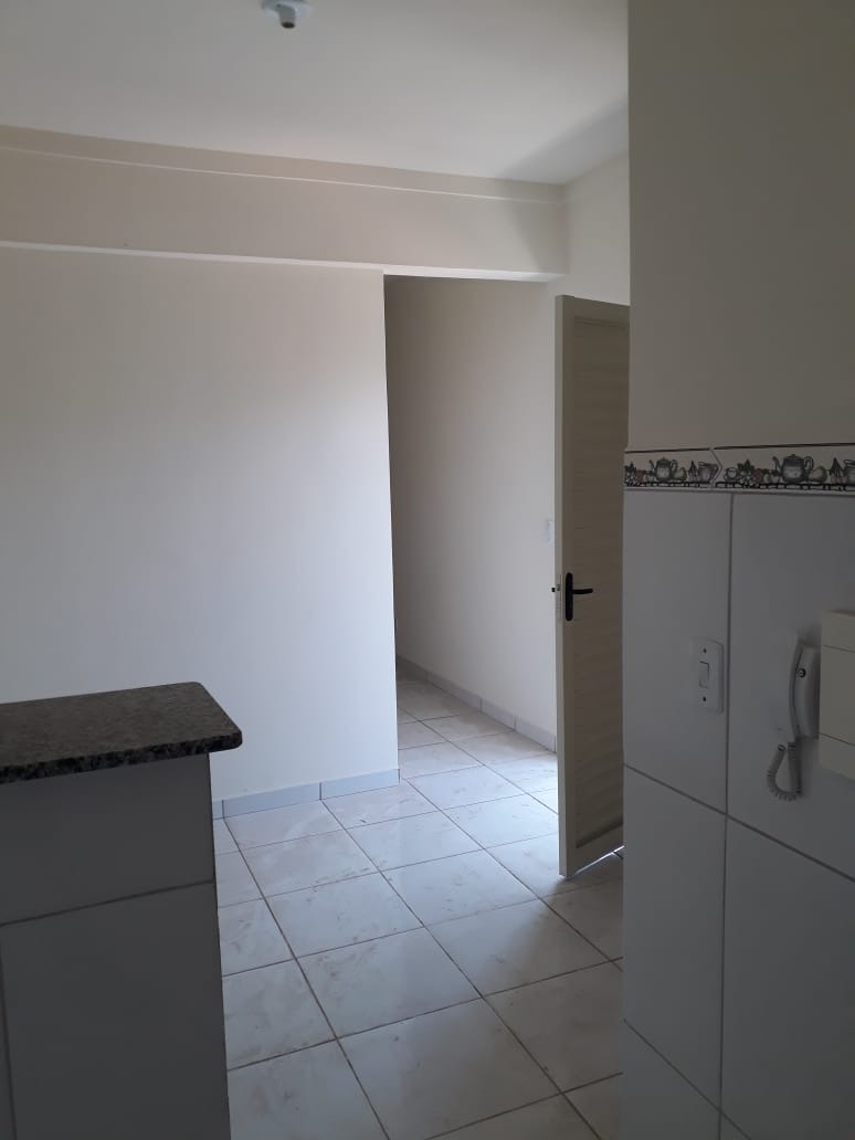 Apartamento para alugar com 2 quartos, 48m² - Foto 6