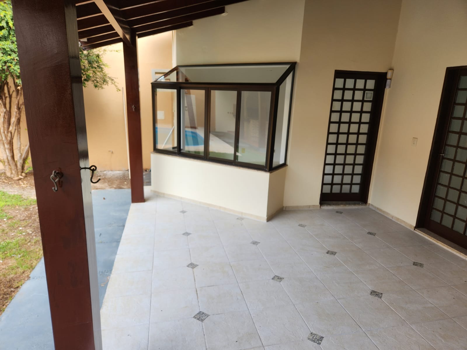 Casa à venda com 4 quartos, 309m² - Foto 16