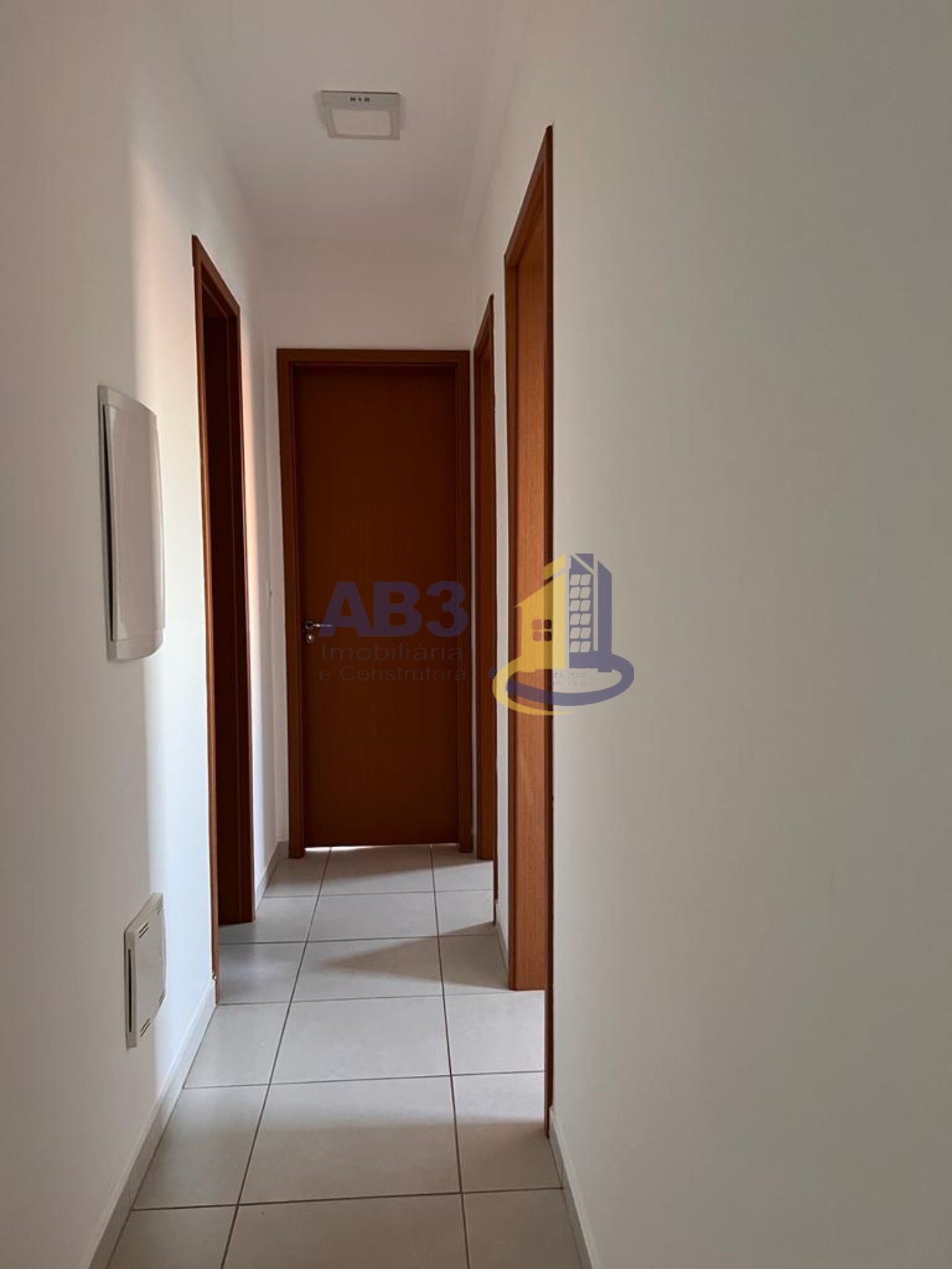 Apartamento à venda com 3 quartos, 71m² - Foto 3