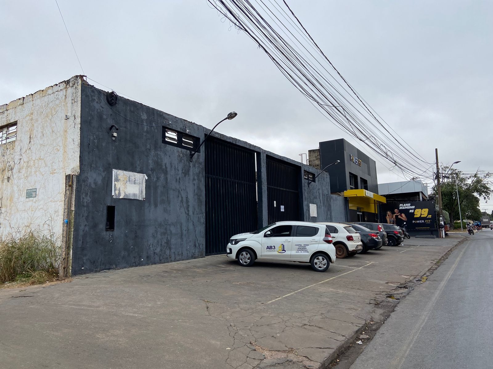 Depósito-Galpão-Armazém à venda, 1296m² - Foto 4