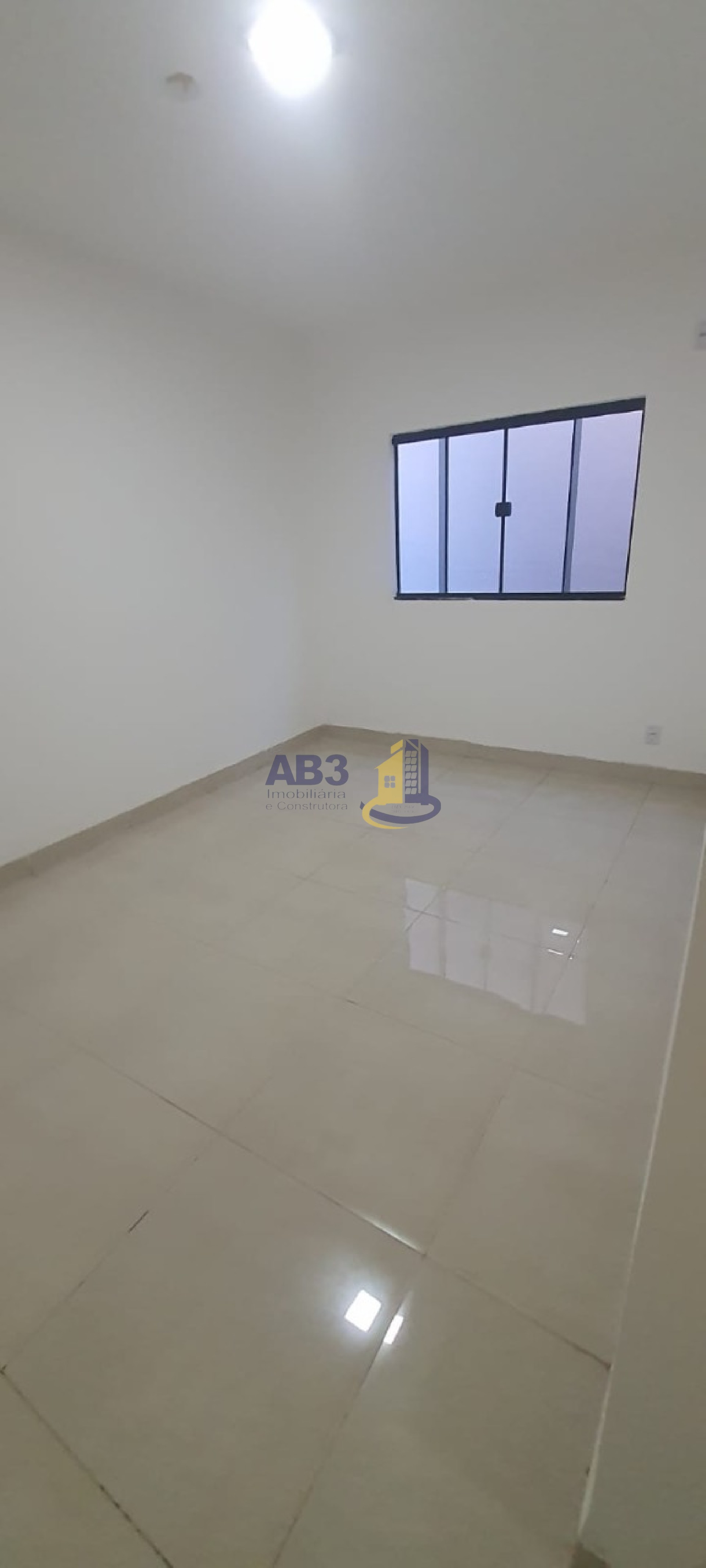 Casa à venda com 3 quartos, 94m² - Foto 5