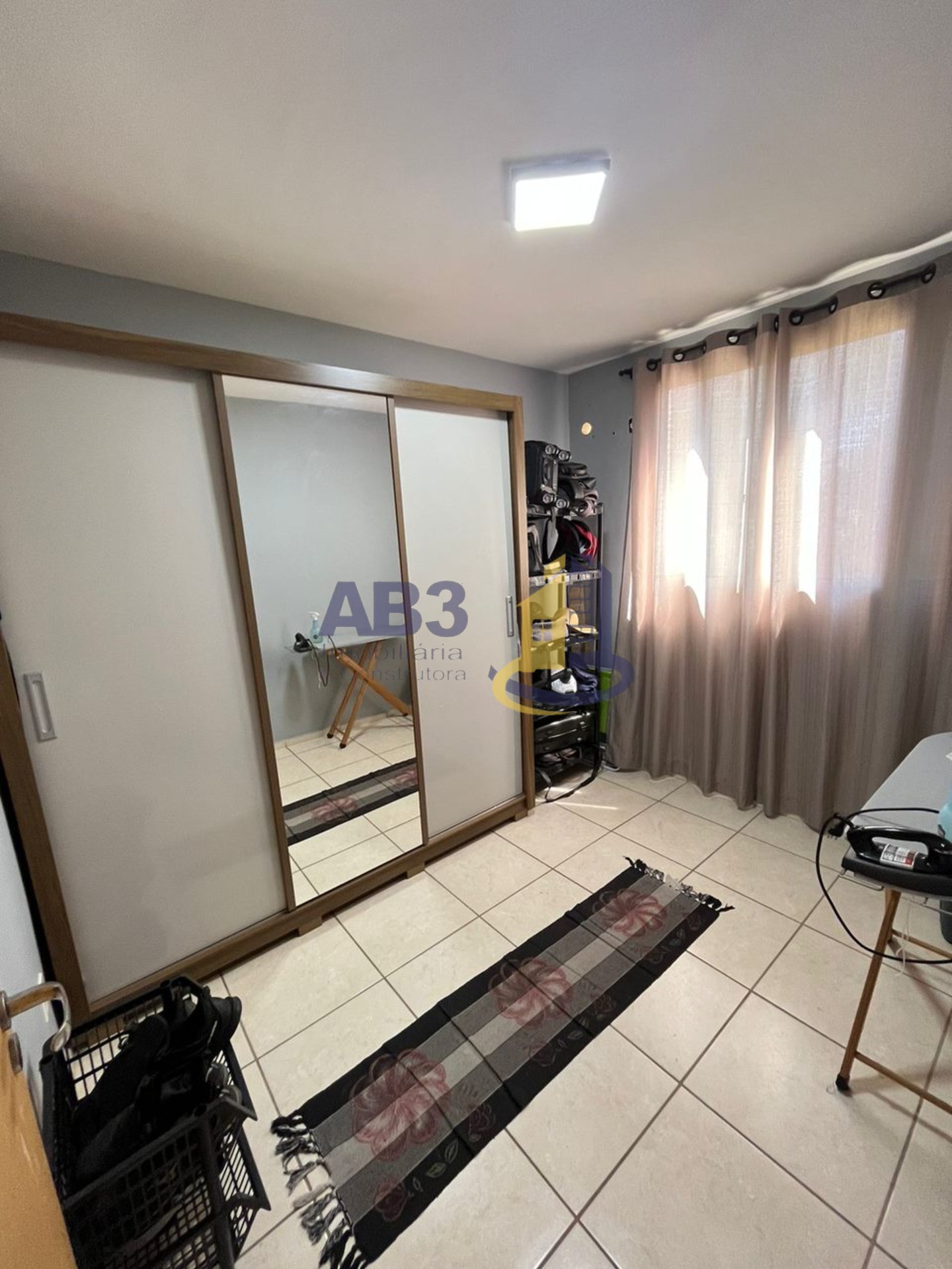 Apartamento à venda com 2 quartos, 45m² - Foto 4