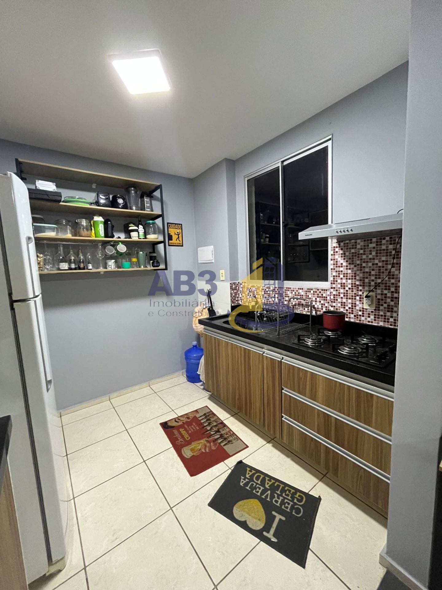 Apartamento à venda com 2 quartos, 45m² - Foto 5