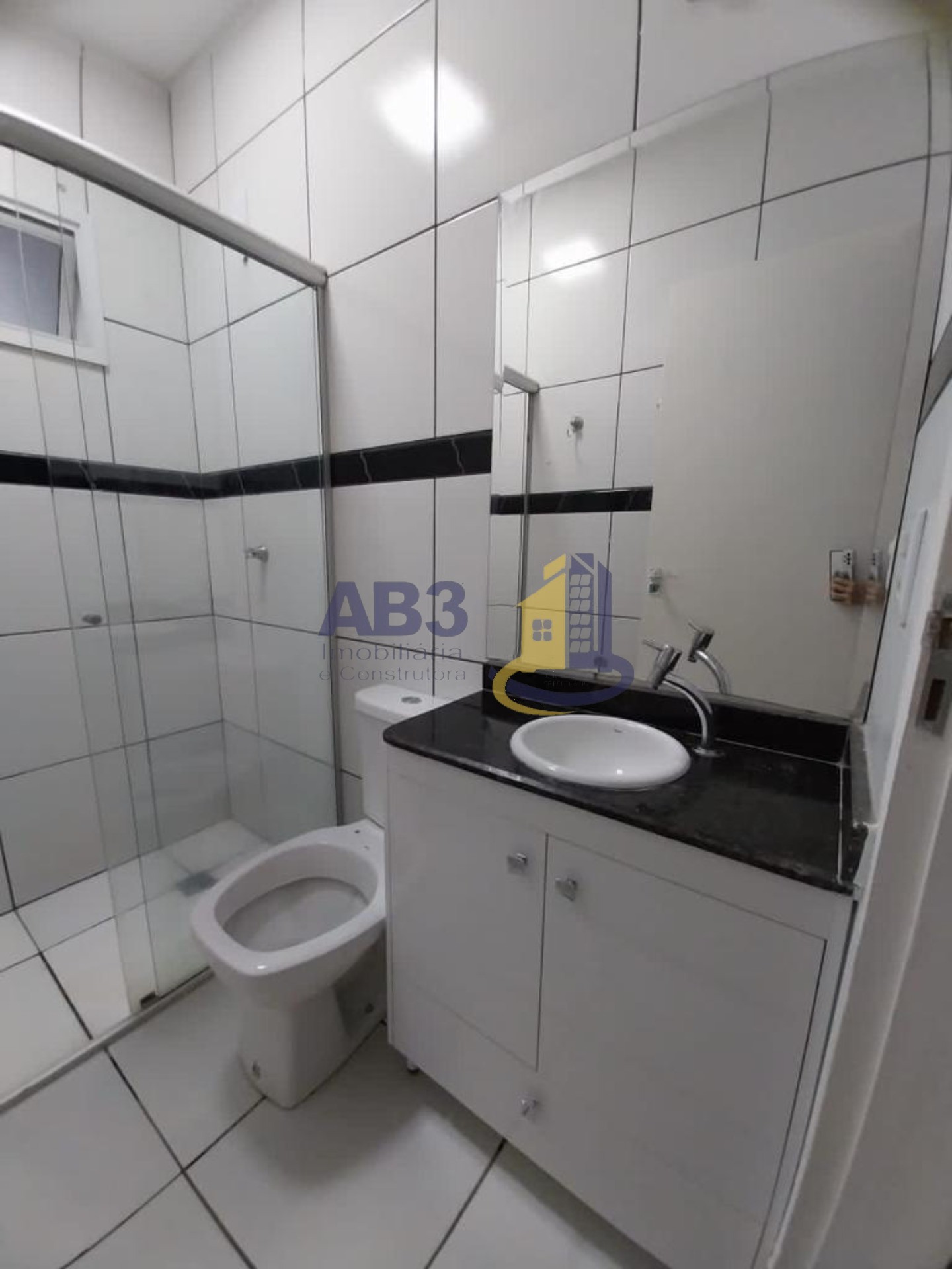 Casa à venda com 3 quartos, 190m² - Foto 3