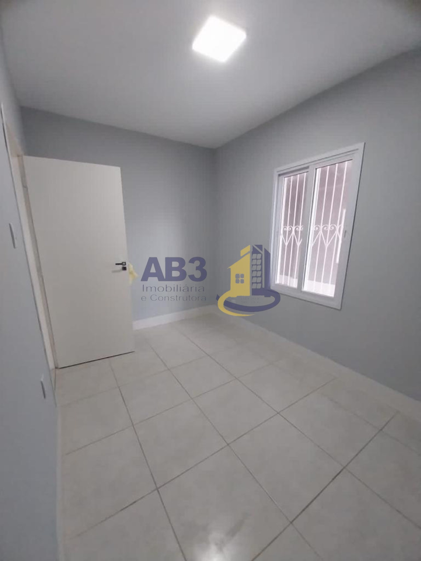 Casa à venda com 3 quartos, 190m² - Foto 13