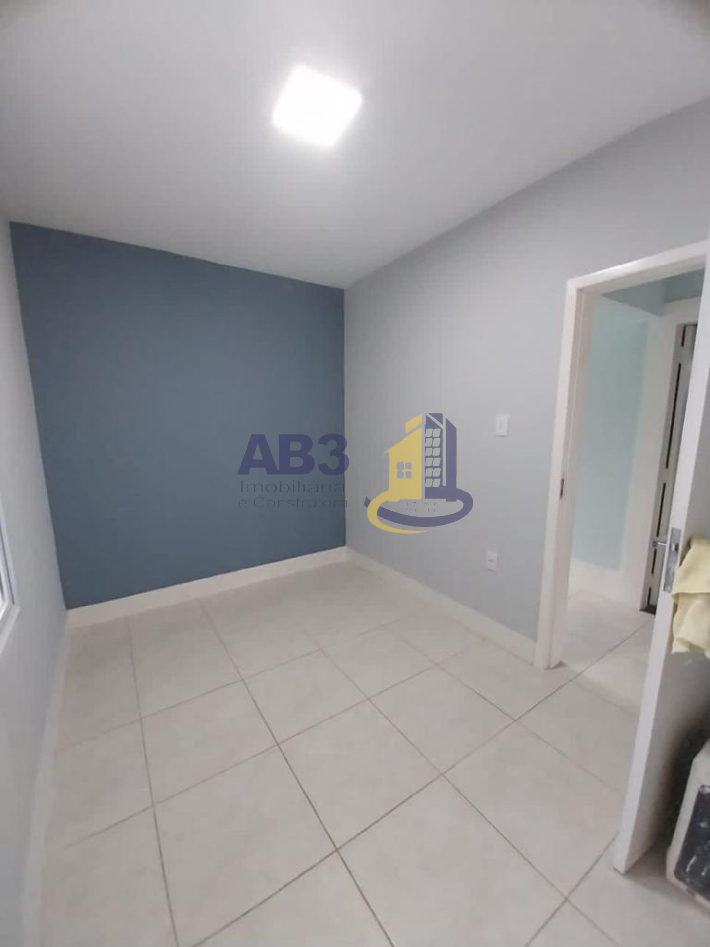 Casa à venda com 3 quartos, 190m² - Foto 9