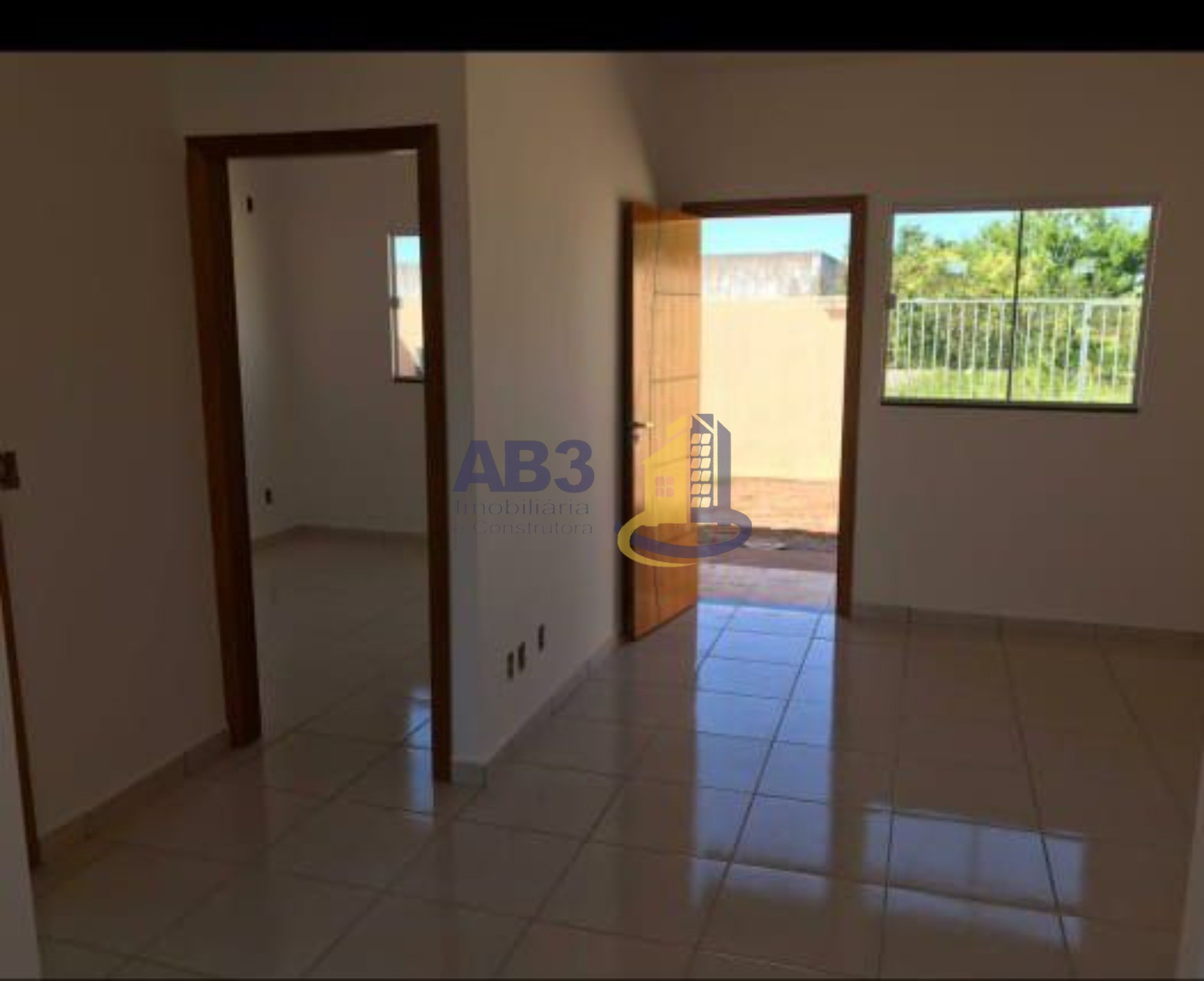 Casa à venda com 2 quartos, 44m² - Foto 11