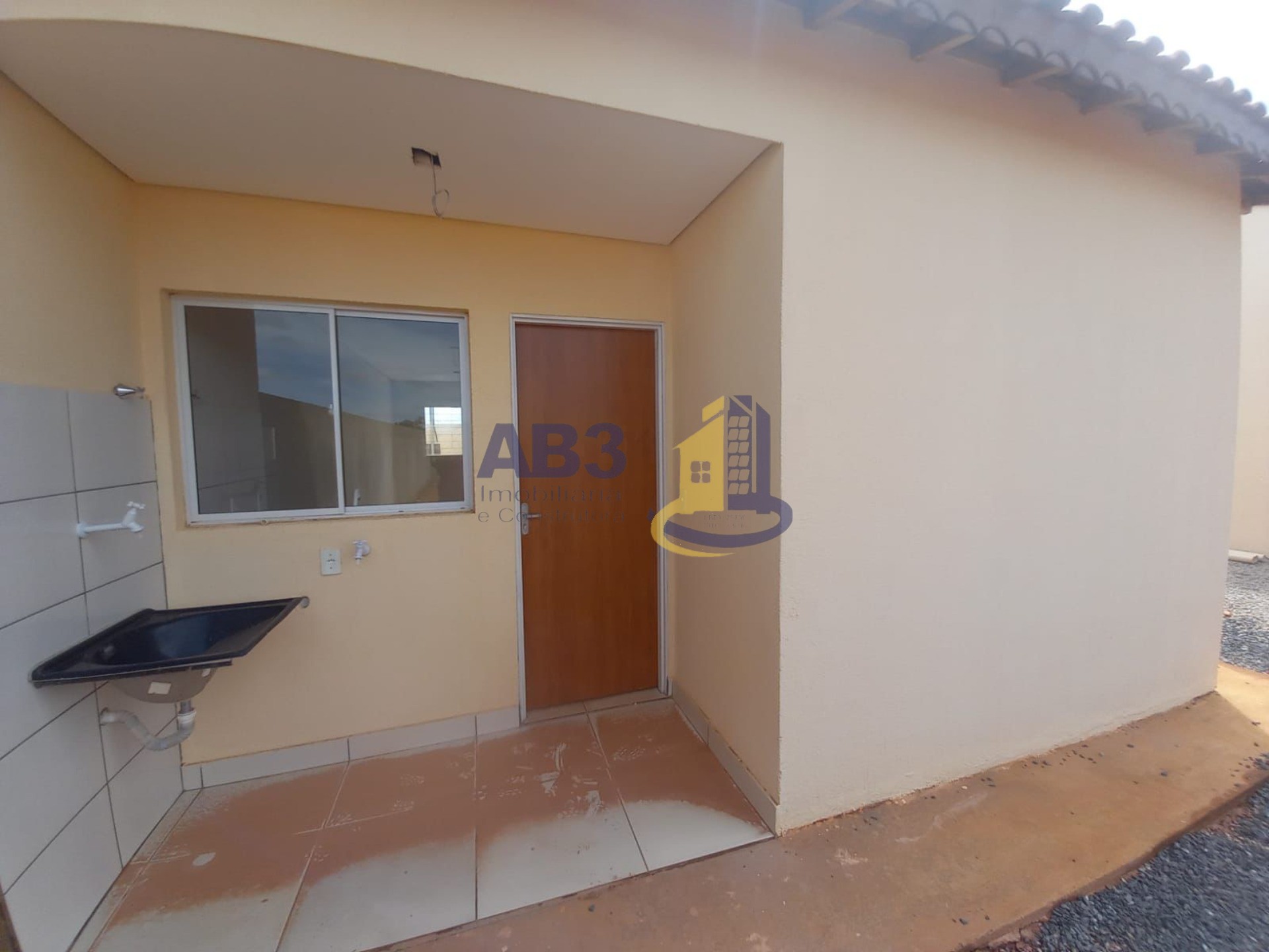 Casa à venda com 2 quartos, 44m² - Foto 10