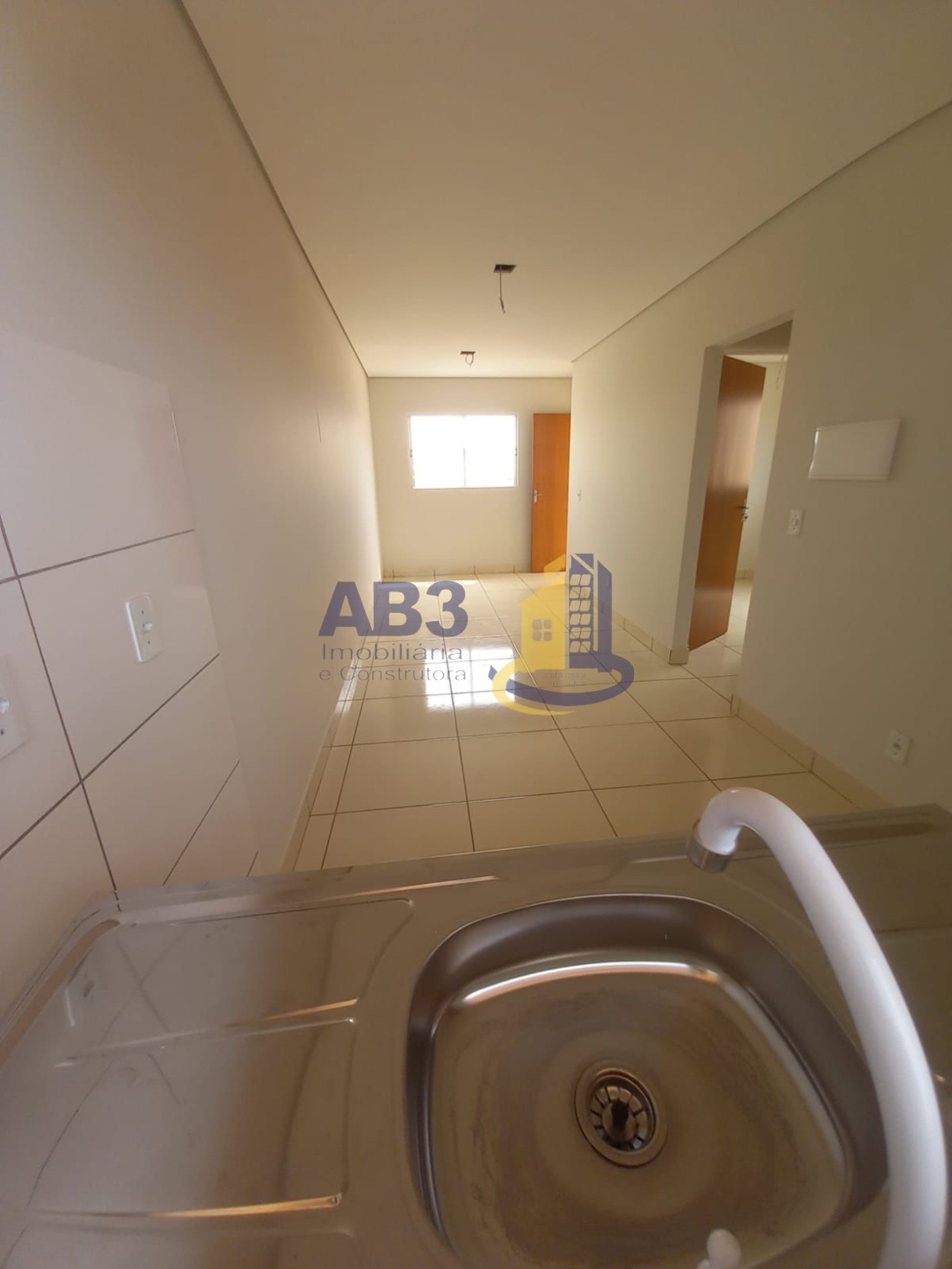 Casa à venda com 2 quartos, 44m² - Foto 12