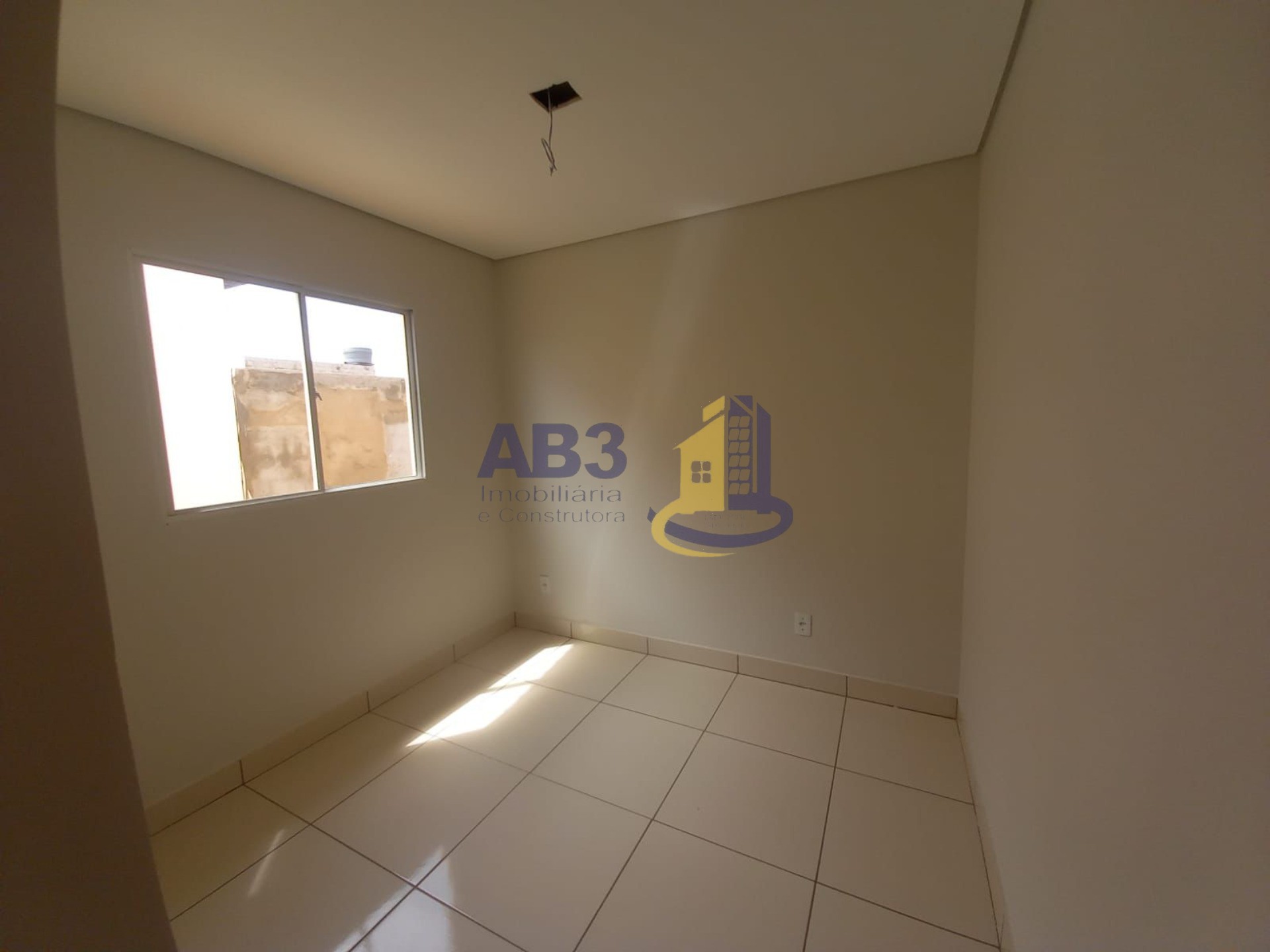 Casa à venda com 2 quartos, 44m² - Foto 19