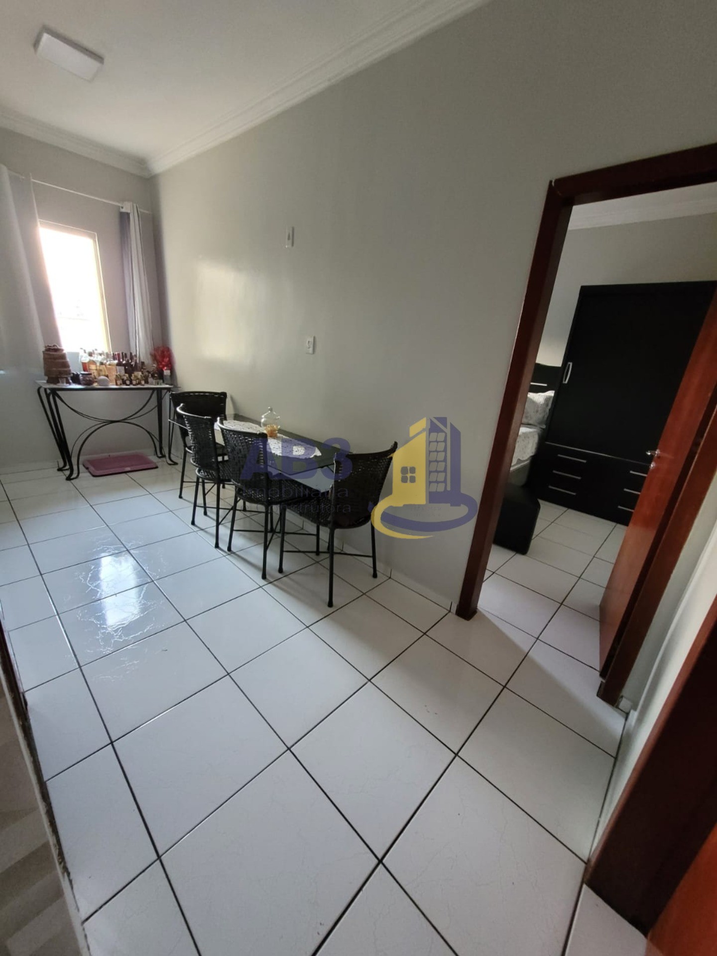 Apartamento à venda com 3 quartos, 115m² - Foto 9