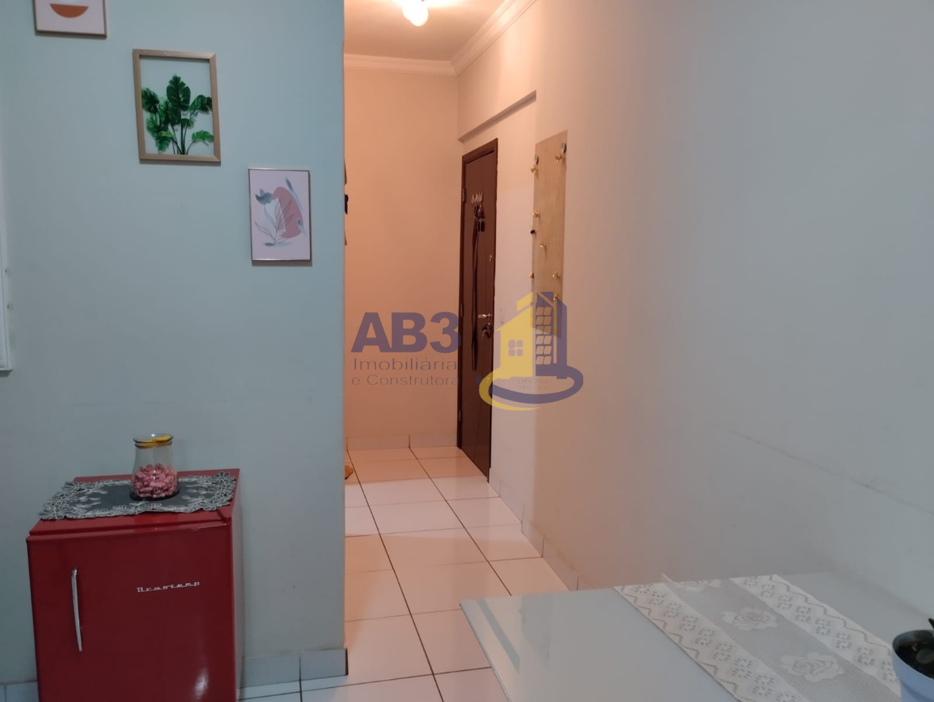 Apartamento à venda com 2 quartos, 68m² - Foto 9