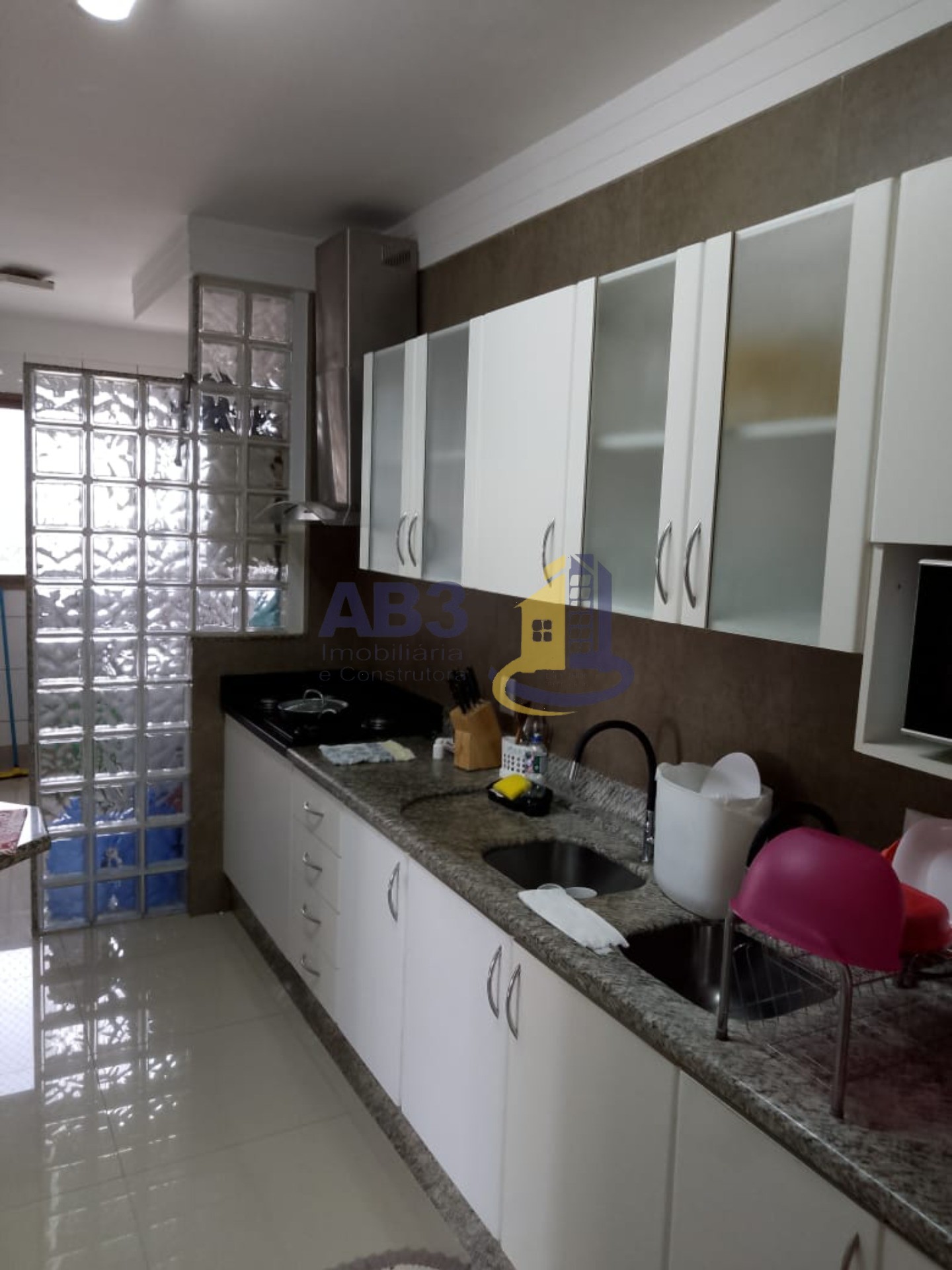 Apartamento à venda com 4 quartos, 150m² - Foto 6