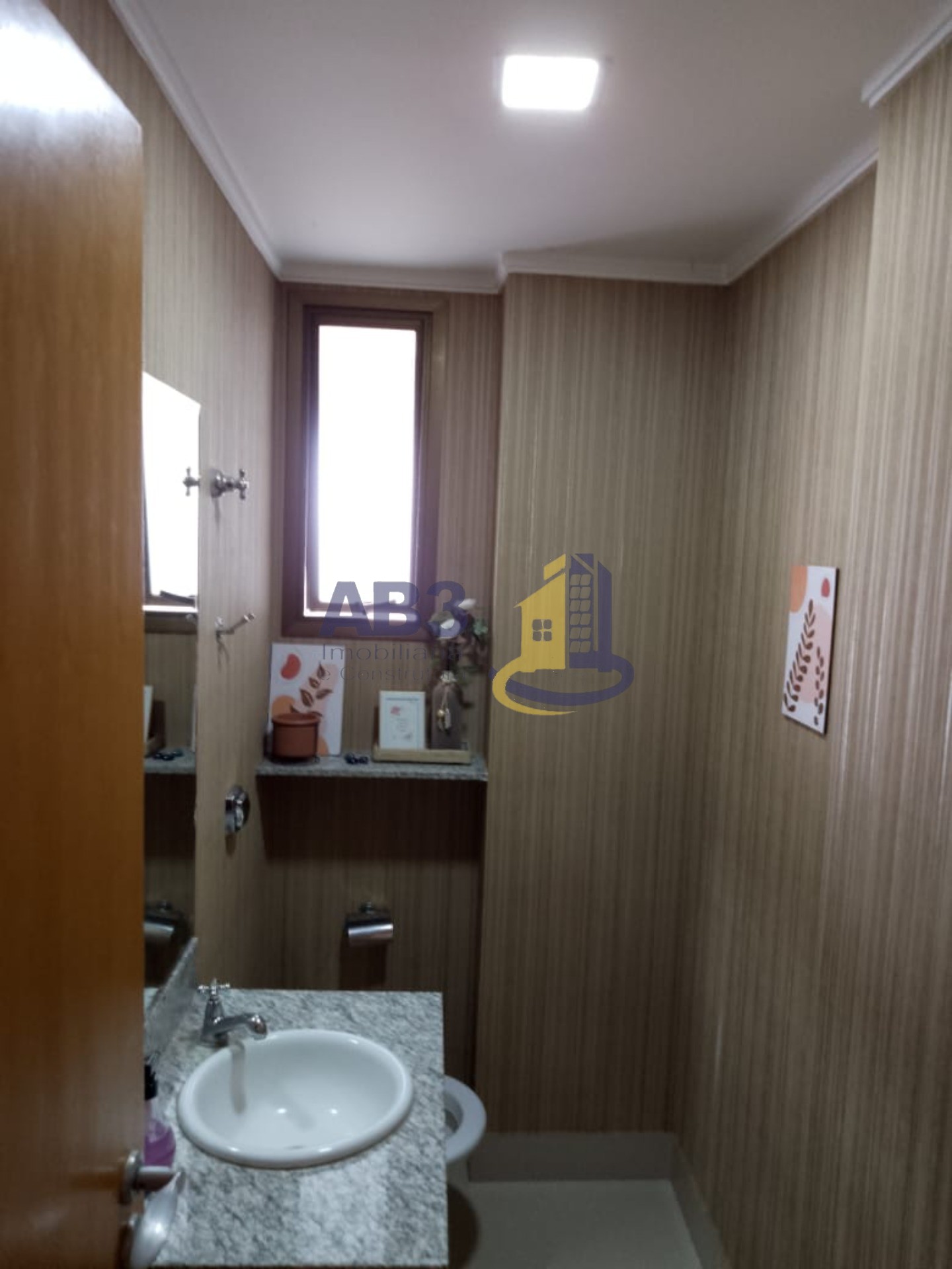 Apartamento à venda com 4 quartos, 150m² - Foto 3