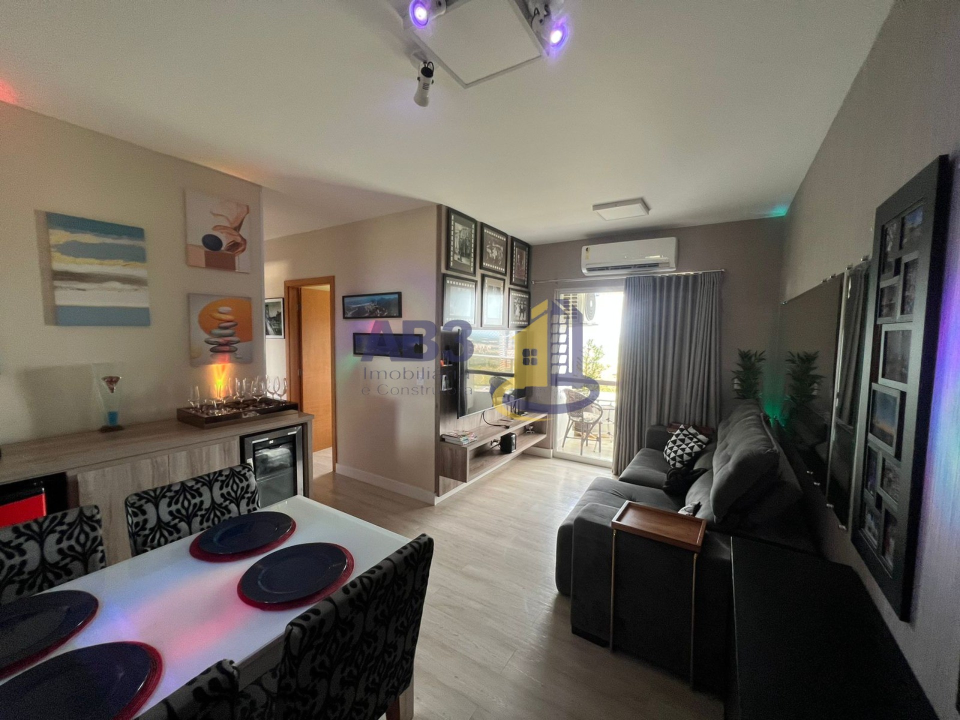 Apartamento à venda com 3 quartos, 76m² - Foto 6