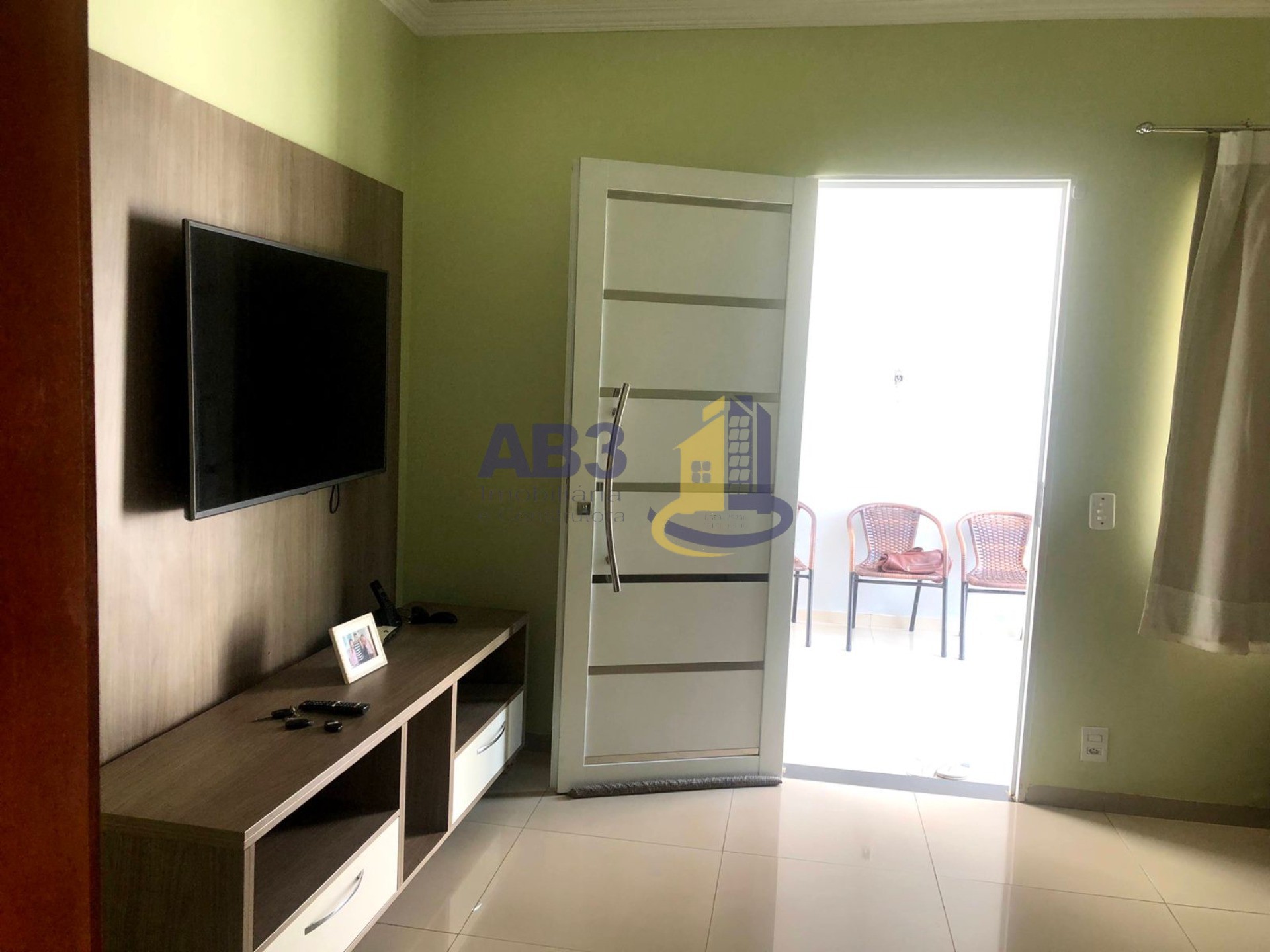 Casa à venda com 3 quartos, 300m² - Foto 5