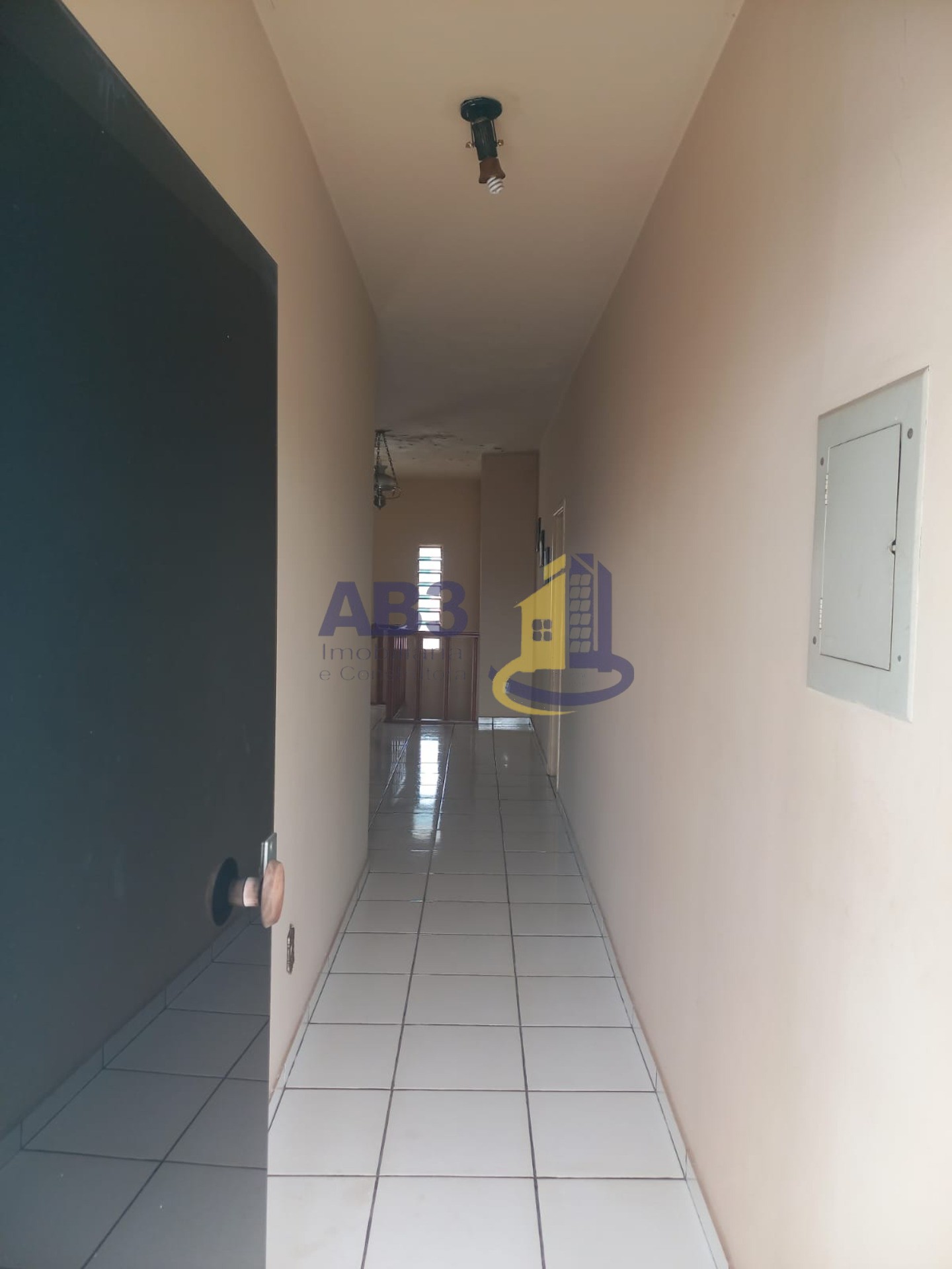 Casa Comercial à venda com 5 quartos, 364m² - Foto 7